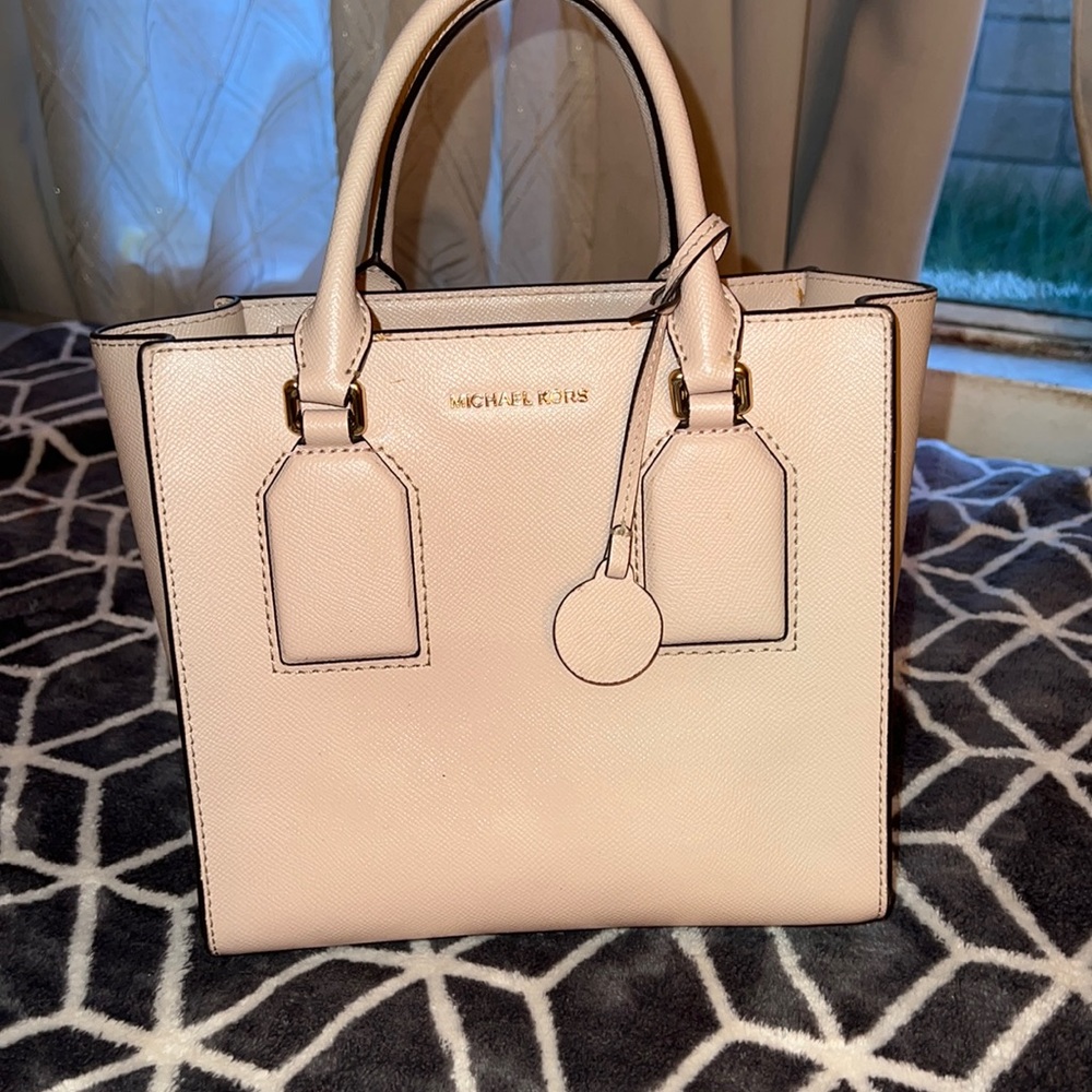 Micheal Kors Purse